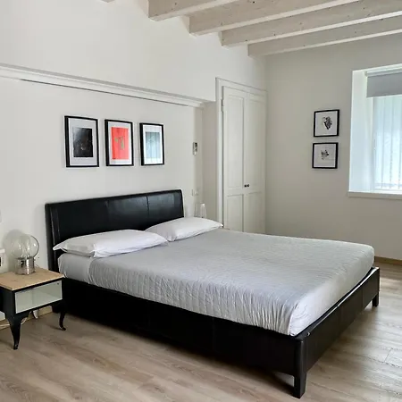 Bed And Breakfast Casa Del Nonno Adrara San Rocco Buitenkant foto