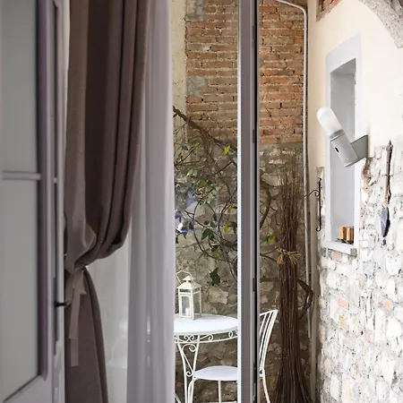 Bed And Breakfast Casa Del Nonno Adrara San Rocco Buitenkant foto